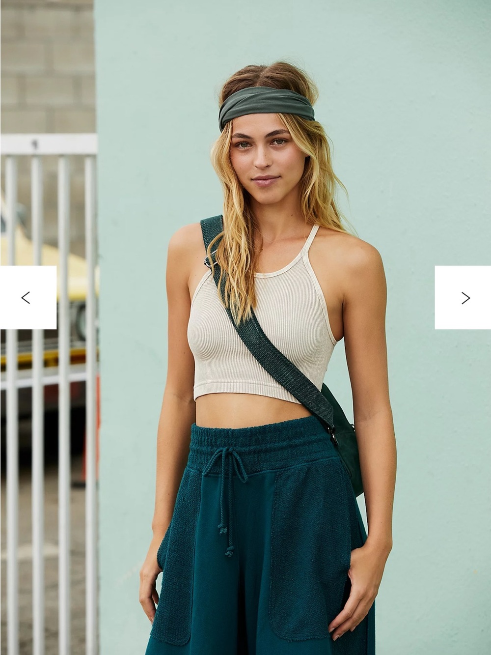 FP Movement Happiness Runs Crop Tank (M/L) - Picture 5 of 7